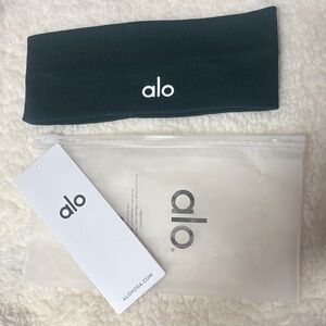 ALO Yoga Dark Green Headband